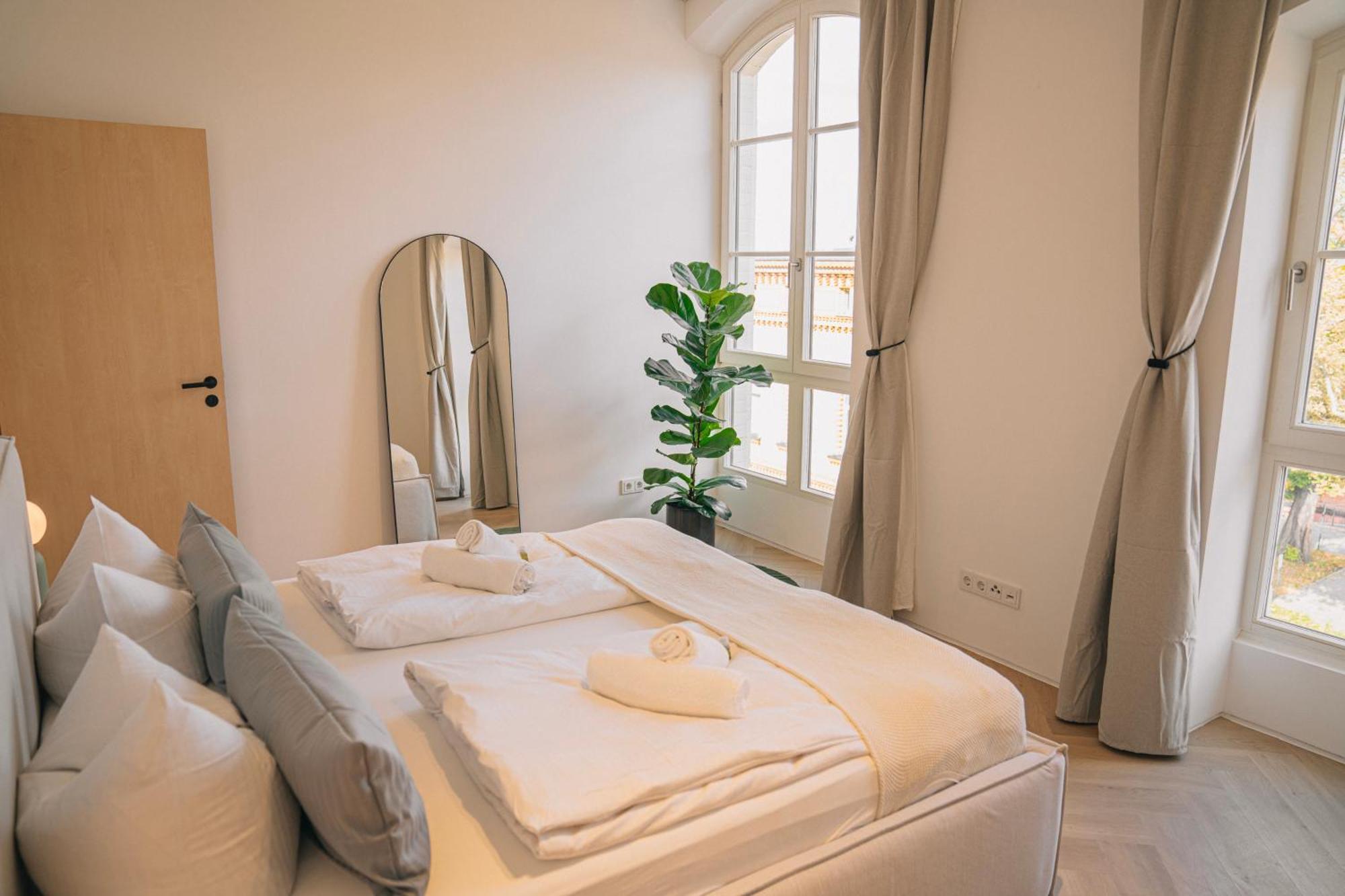 Rr - Penthouse - Luxe 105 Qm - Central - Wifi Magdeburg Eksteriør bilde