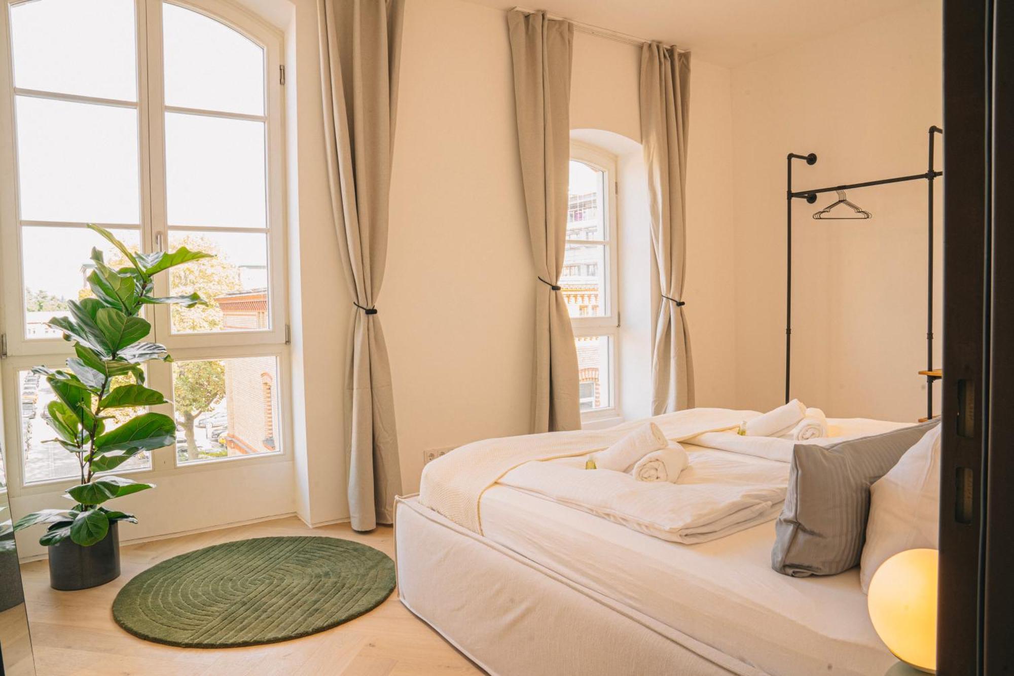 Rr - Penthouse - Luxe 105 Qm - Central - Wifi Magdeburg Eksteriør bilde